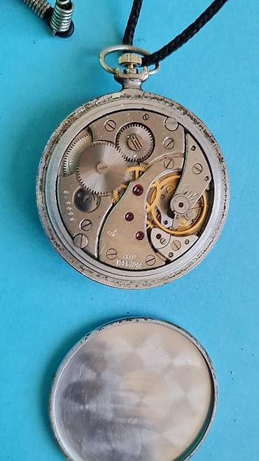 kais mona: Džepni sat Molnija (Молния), mehanički, ručno navijanje. - Poreklo — 5
