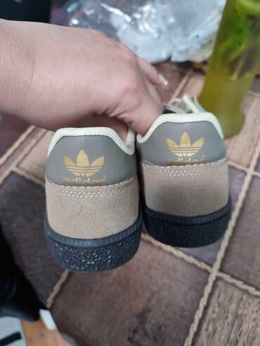 smaragdno zelena haljina: Trainers, Adidas, size - 38 — 16