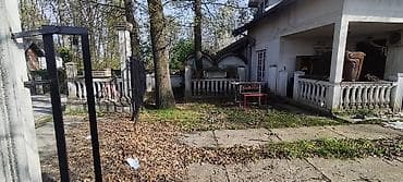 najmanje kuce na svetu: Kuća sa pomoćnim objektima – idealna za rekonstrukciju i — 7