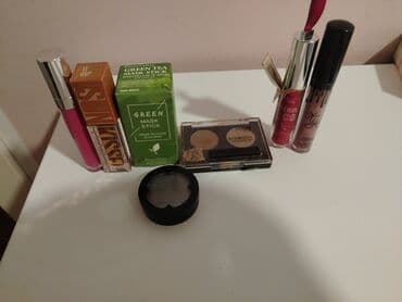 Set sminke nove Maybelline tecni bronzer 11 farmasi i essence ruz na lalafo.rs Set sminke nove Maybelline tecni bronzer 11 farmasi i essence ruz