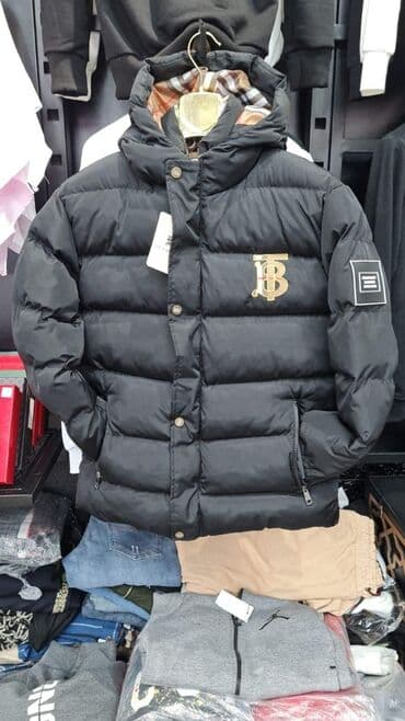 cp company jakna: Jakne S M L XL
6000 din — 3