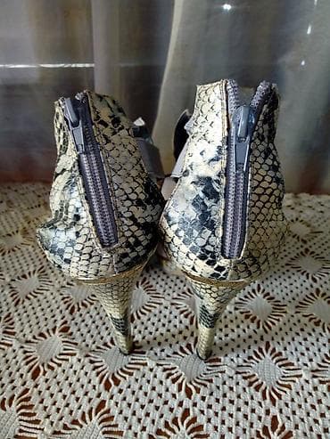 Sandale br.39 u dobrom stanju