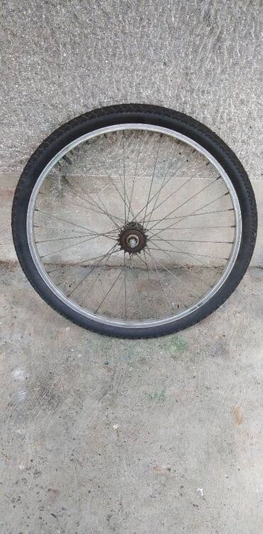 bmx na prodaju: Bicikl alu prednji i zadnji tocak sa 1 brzinom(Bez kontre) guma — 3