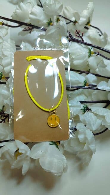 krute zlatne narukvice: Narukvica sa priveskom, Handmade, Materijal: Koža — 1