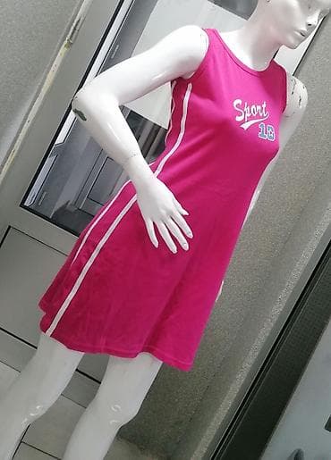 Haljine: Sportska ženska haljina bez rukava - Model: ležerna sportska — 2