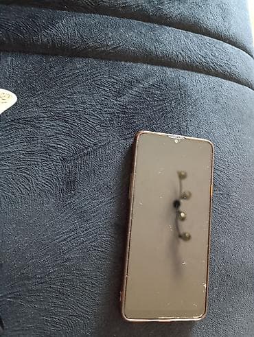 huawei modem cena: Samsung galaxy A20S u dobrom stanju ima par pukotina na ekranu. Cena — 1