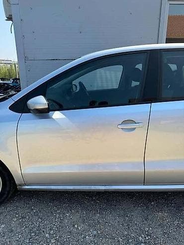 ford capri prodaja: VRATA ZA VOLKSWAGEN POLO | Prednja leva vrata za Polo 6R Odlicno — 1