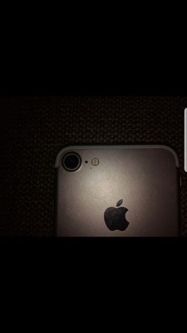 cena iphone 1: Apple iPhone iPhone 7, 32 GB, Pink, Fingerprint — 12