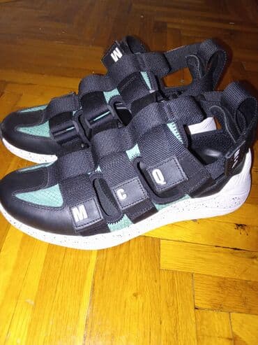 Women's Sneakers and athletic shoes: Alexander McQueen, 38.5, bоја - Crna