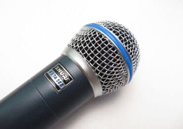 studijski mikrofon: Odlicna replika popularnog mikrofona Shure SM BETA 58A. U originalnom — 2