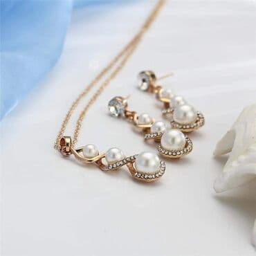 jimmy choo set: Cena: 1300din — 4