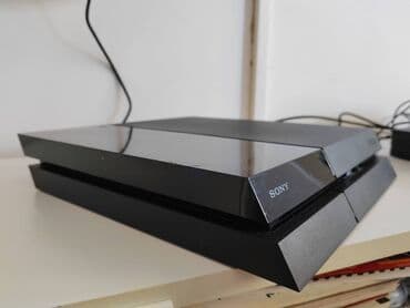 bezicne bluetooth slusalice: Sony Playstation 4 / Fifa 24 Prodajem sony Playstation 4 — 6