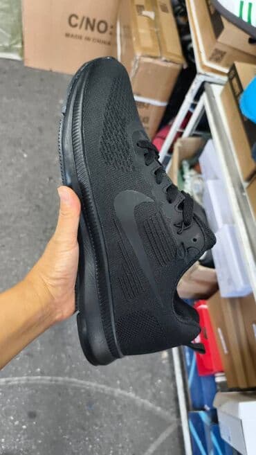 crne nike patike zenske: Patike — 1