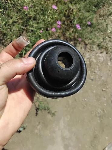 globber 4 in 1: NOVO MANZETNA POLUOSOVINE YUGO ZASTAVA | Novo. Vise komada — 2