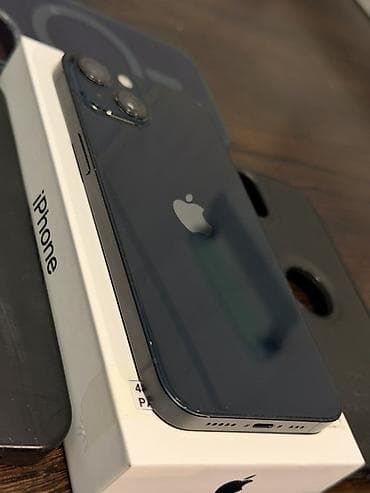 apple oglasi: IPhone 13 128gb Sim free Odlicno stanje, sitni tragovi koriscenja na — 5
