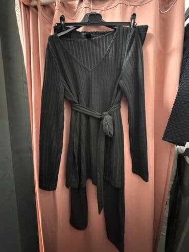 kompleti za devojke: XL (EU 42), Single-colored, color - Black — 1