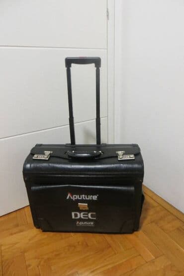 teget torbe: Medium suitcase, color - Black — 1