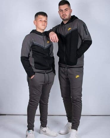 deciji tech fleece: Decije Trenerke NIKE TECH FLEECE Brojevi 10 12 14 Cena 4200 dinara — 11