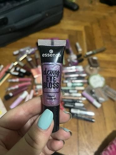 crocs torba za plazu: Veliki set dekorativne kozmetike – miks brendova Sadržaj (primeri — 3