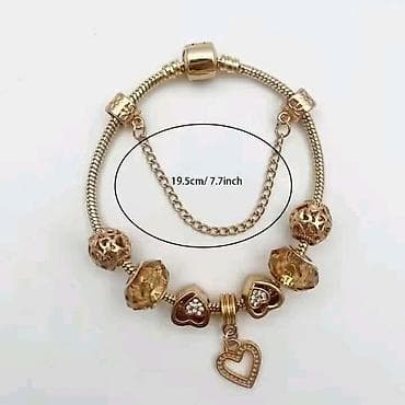 Kaiševi: Narukvice 2200 din
💋 — 2