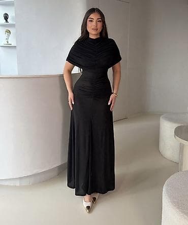 gerry weber beograd: ✅Elegantna duga večernja haljina sa efektom pelerine
✅2650 din — 3