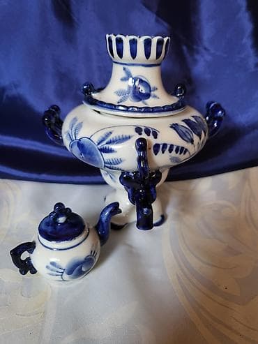 Home & Garden: Kompletan ukrasni samovar Gzhel USSR iz 70ih.godina. Originalni ruski — 2