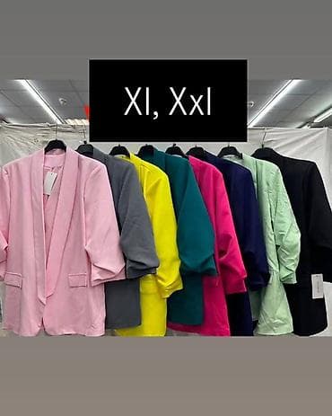 Donji delovi trenerke: Sakoi: 2.600 dinara
S m l xl xxl — 7