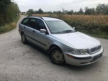 Transport: VOLVO S40 1.9DCI 2002. GOD. - KOMPLETAN AUTO U DELOVIMA — 3