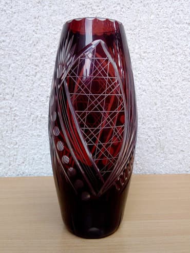 Značke, ordenje i medalje: Vazna rubin kristal Exlusivna stara kristalna vazna, rubin crvene — 3