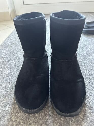 Personal Items: High boots, 37 — 1