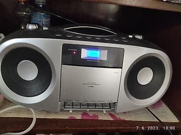 Radio kasetofon sa cd-om. odlicno stanje,saljem kao cc paket,jeftina na lalafo.rs Radio kasetofon sa cd-om. odlicno stanje,saljem kao cc paket,jeftina