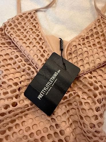 roma m: PrettyLittleThing haljina – bež/nude ton - Model: uska midi/mini — 3