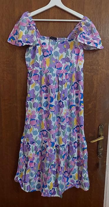 sweatshirt h: Letnja midi haljina sa cvetnim printom - Kroj: midi dužina do — 4