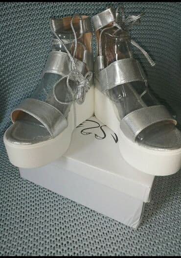 mokasine od prevrnute koze: Sandals — 1