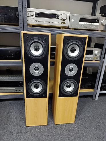 Hot media LS 3000 sa mrezicama 2 x 80 watti 4 oma 26-22 000 Hz na lalafo.rs Hot media LS 3000 sa mrezicama 2 x 80 watti 4 oma 26-22 000 Hz