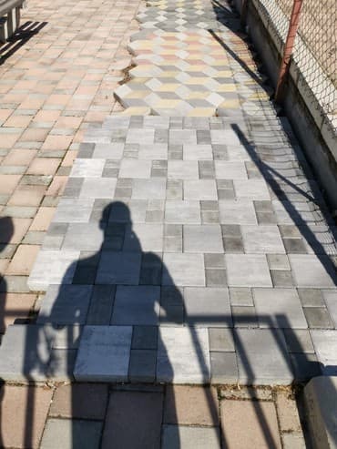 novogodisnje torte za decu: Ugradnja i prodaja tri de behatona — 8