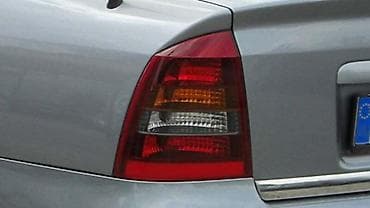 opel astra g sedista: STOP SVETLA ZA OPEL ASTRA G OD 1998. DO 2009. GOD. | Polovni — 2
