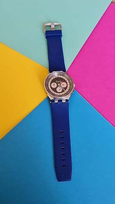 srebrne sandale sa cirkonima: D&G analogni ručni sat sa plavim kaišem - Brend/logo: D&G na — 3