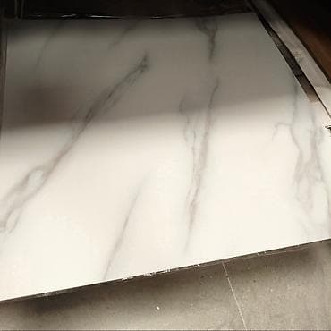 Kućni dekor: Podne obloge gumirane samolepljive. Cena po komadu 400 din. 60x60cm — 8