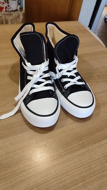 borbene patike: Crne platnene patike – visoki model - Klasičan dizajn sa belim — 4