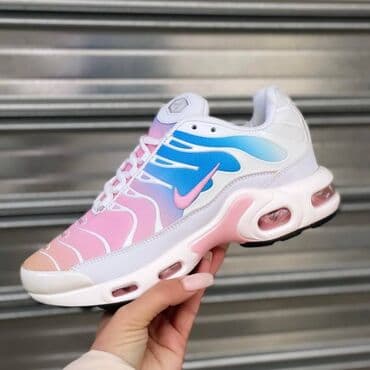 nike react zenske patike: Trainers, size - 46 — 16
