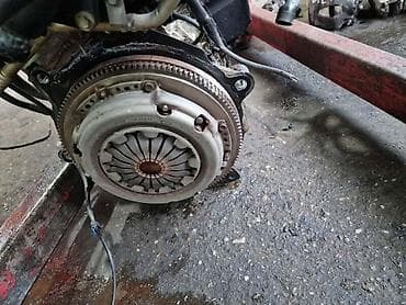audi a2 delovi: SET KVAČILA 1.4 BENZINAC ZA AUDI A2 — 1