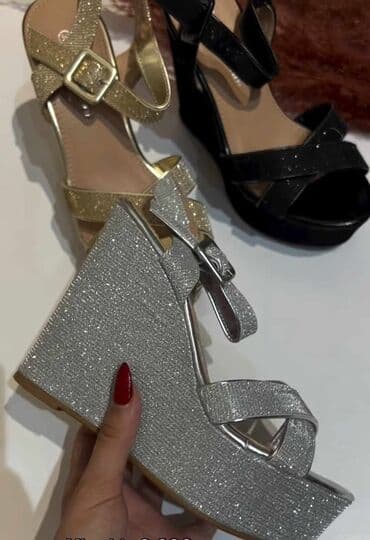 c a torbice: Sandals, 41 — 11