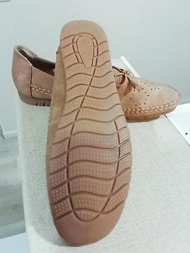 guess mokasine zenske: Nove preudobne krem mokasine 39 broj. Unutrašnje gazište 25 cm — 7