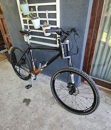 Cannondale lefty brdski bicikl – aluminijumski hardtail Izuzetno lagan