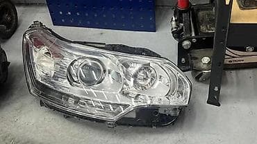 Farovi: DESNI XENON FAR CITROEN C5 X7 | Desni xenon far c5x7 — 1