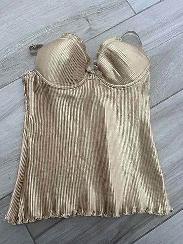 Satenski plisirani top/korset u zlatno-bež nijansi. - Materijal