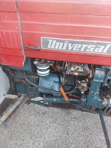 svetleca traka za auto: Traktor UNIVERZAL 445 standard bez ikakvih ulaganja. Gume nove — 17