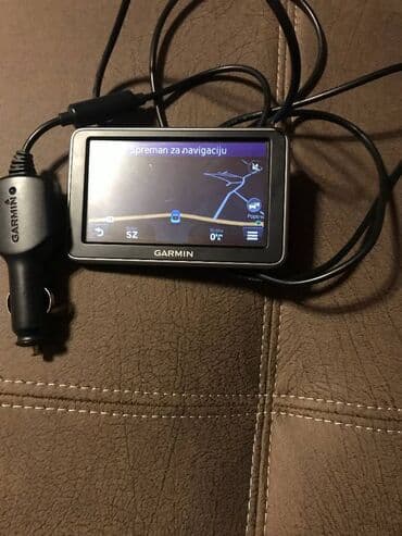 a1 sim kartica cena: Garmin 140 Navigacija ima svoj punjac ali je bez drzaca za sajbnu — 1