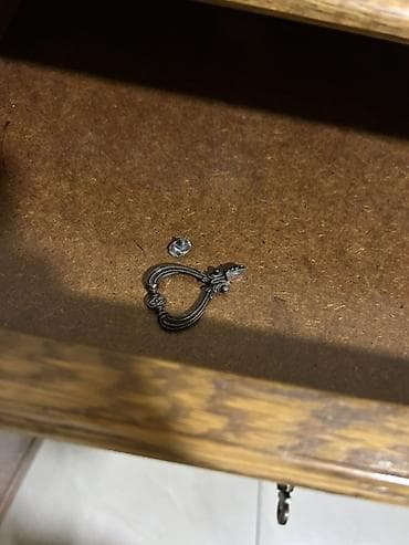 stalci za odecu: Drvena komoda od punog drveta u klasičnom stilu. - Materijal: masivno — 4